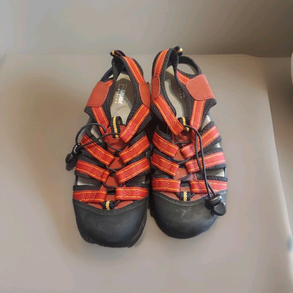 Alpine Design Women's Red Sports Hiking Sandals Size‎ 8M Water Shoes Casual